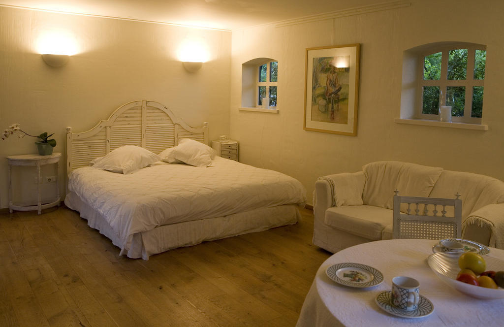 Guesthouse Veerhoeve 슬루이스 객실 사진